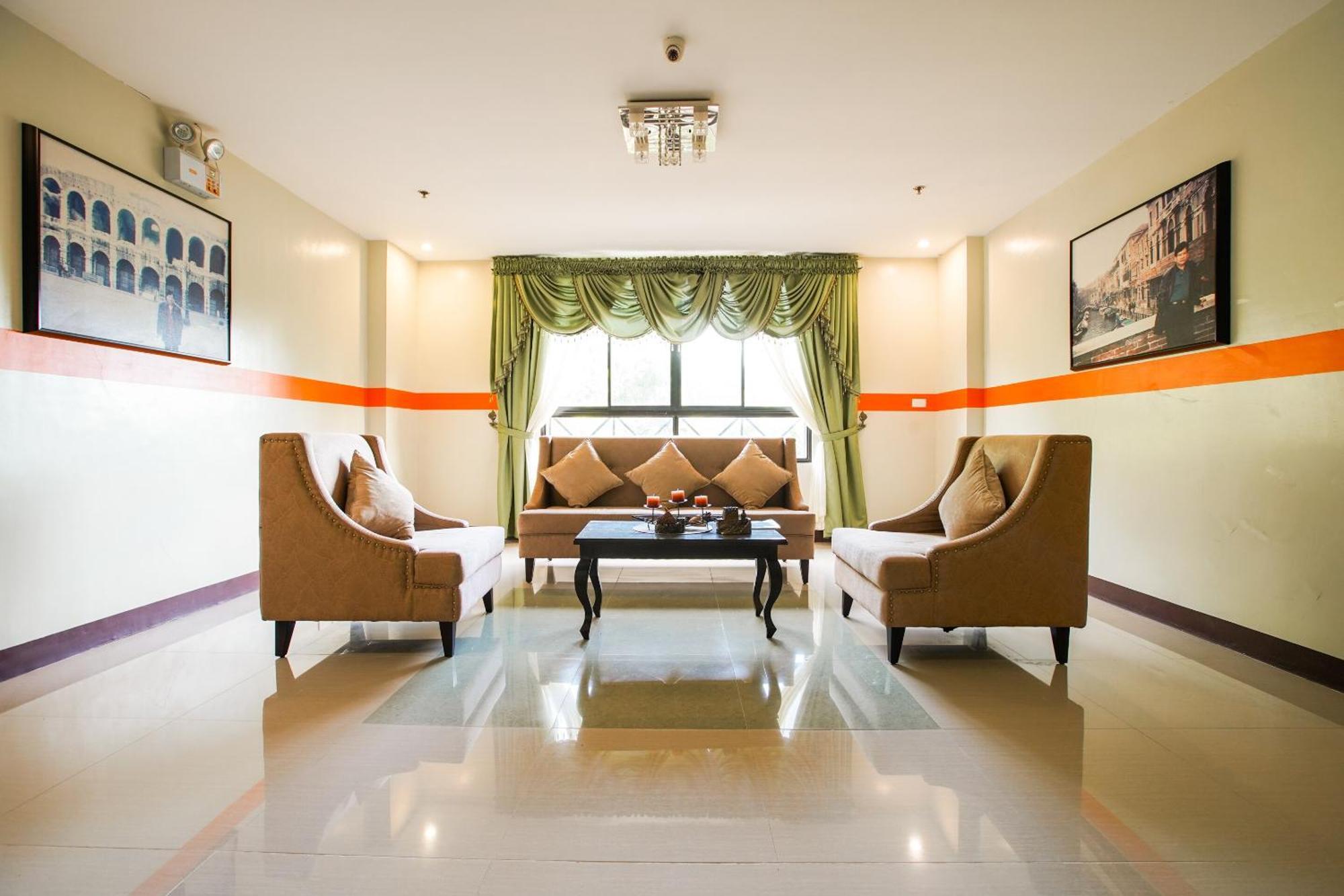 Oyo 236 Hotel Edmundo Pototan Bagian luar foto